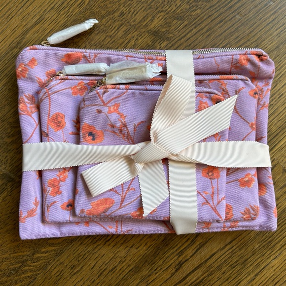 NEW AERIN x Johanna Ortiz Cosmetic Bag Set of 3 - Picture 3 of 5